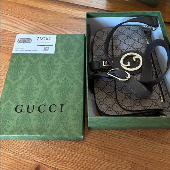 Gucci knock off - belt bag or cross body, new with box - Picture 2 of 6